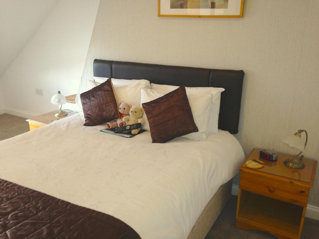 The Middleham Bed & Breakfast Whitby Exterior photo