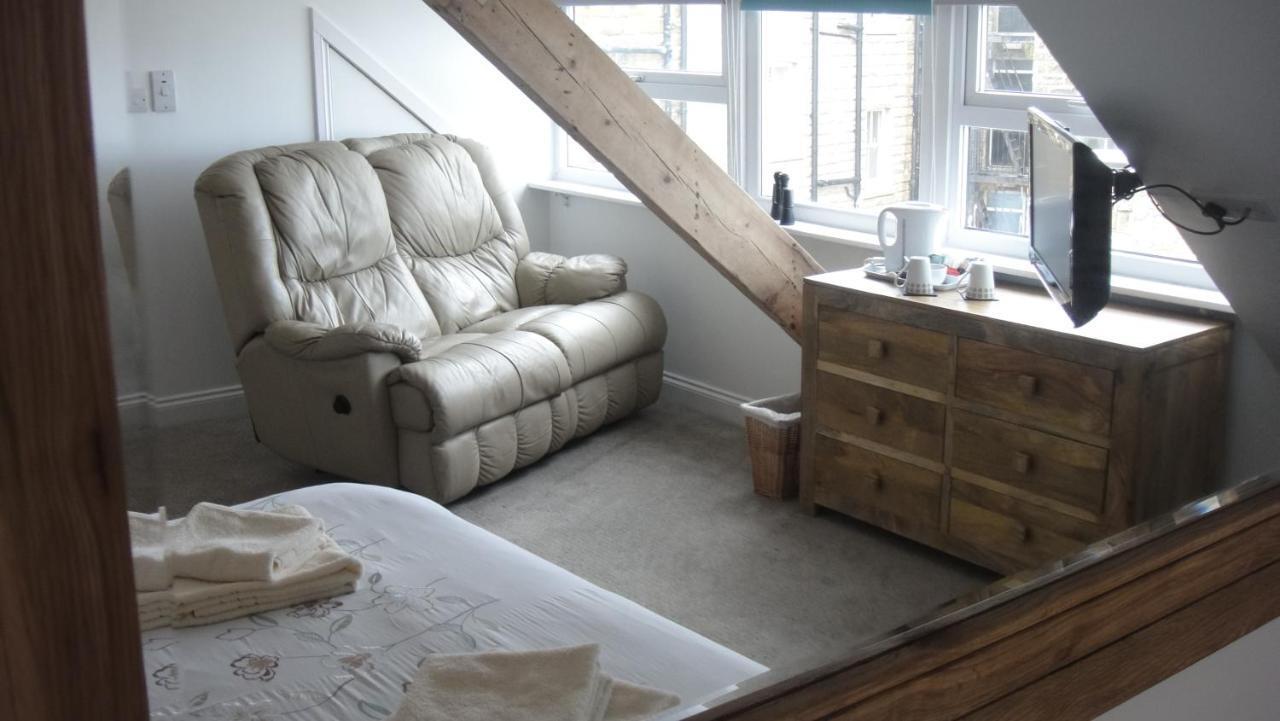 The Middleham Bed & Breakfast Whitby Room photo